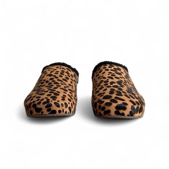 Johnny Was Cheetah Mule - Picture 7 of 16